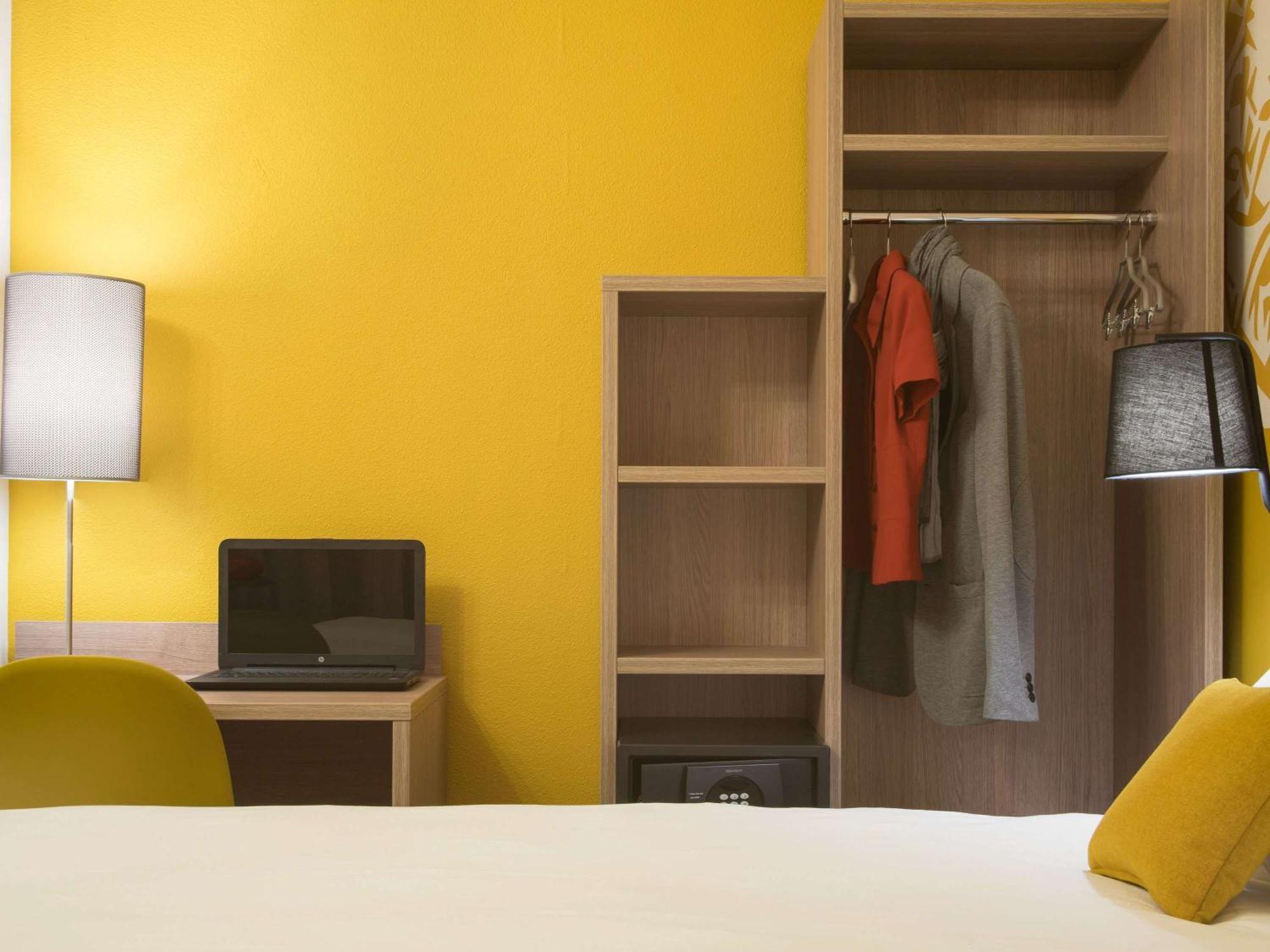Ibis Styles Carcassonne La Cite Ξενοδοχείο Εξωτερικό φωτογραφία