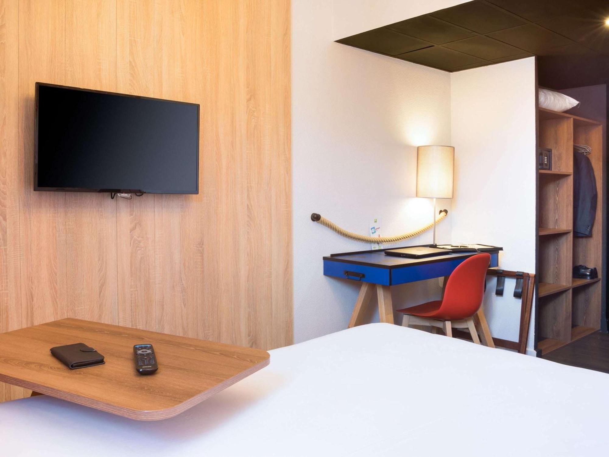 Ibis Styles Carcassonne La Cite Ξενοδοχείο Εξωτερικό φωτογραφία
